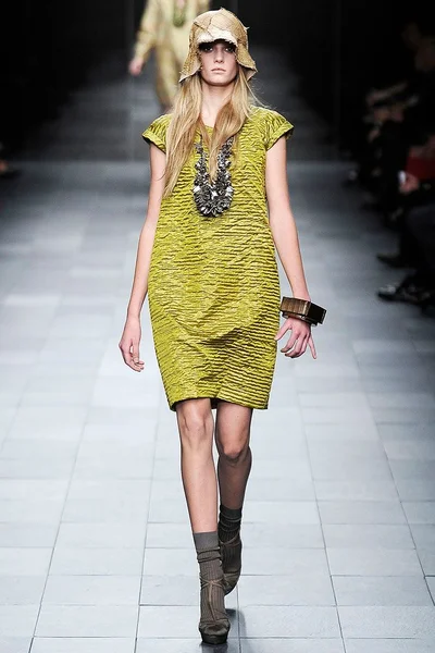 Look 39